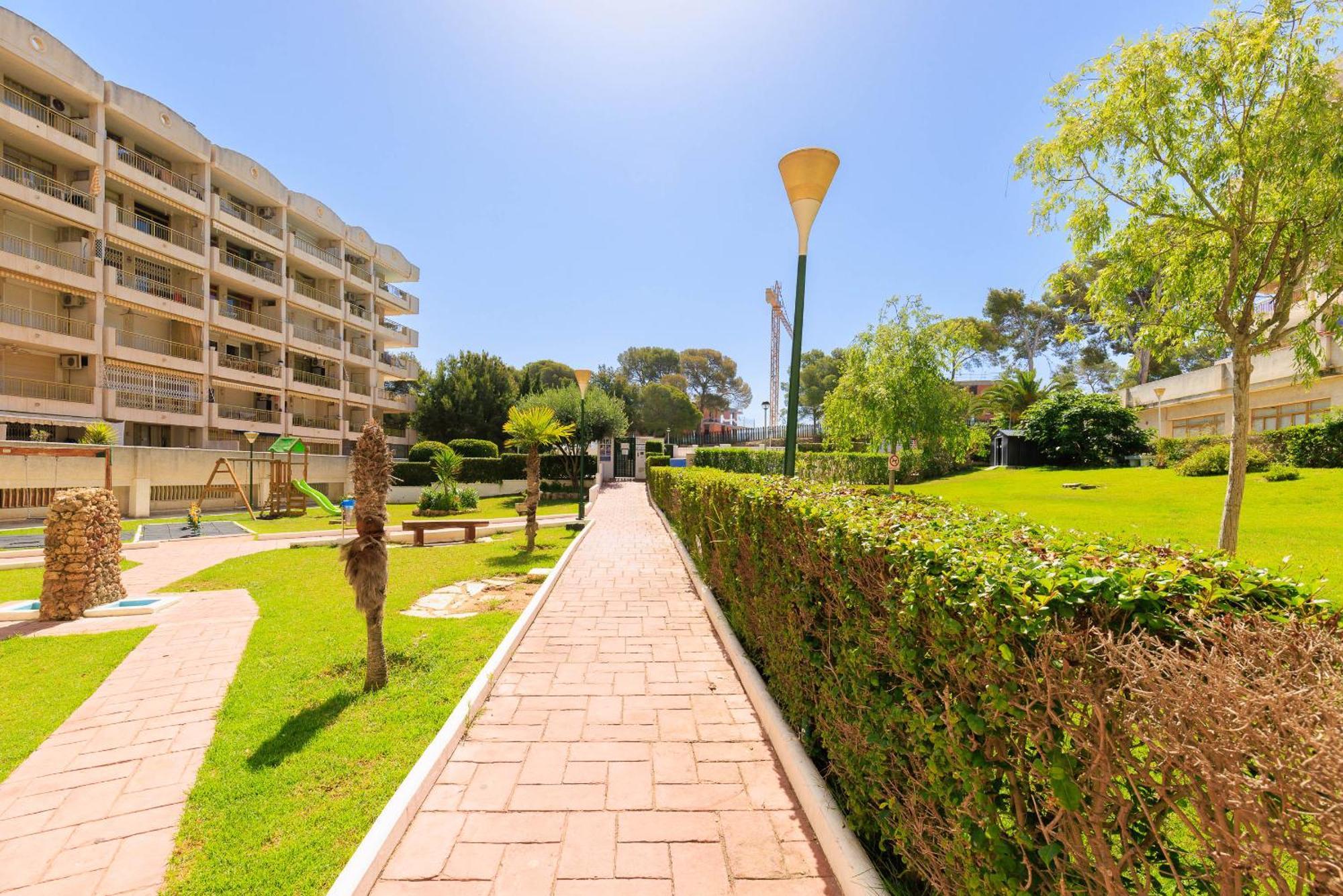 Catalonia Park Apartamentos Салоу Екстериор снимка
